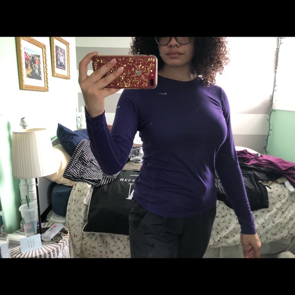 Nike Running Shirt - Picture 2 of 4